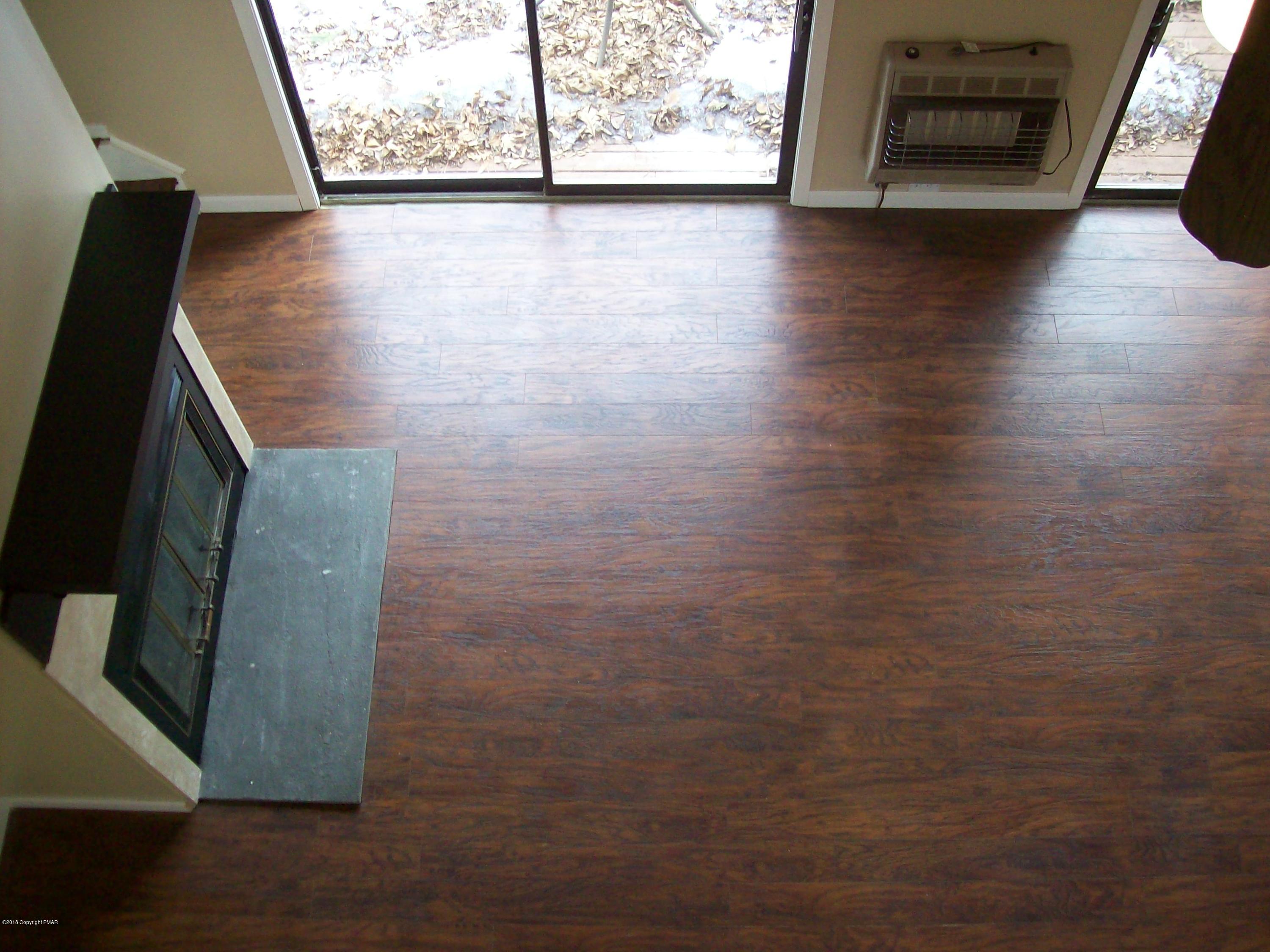 264 Bristol Way Bushkill, PA 18324 - Photo 10 of 19 View