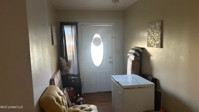 $129,999 | 121 Catalpa Drive, Natchez, MS 39120