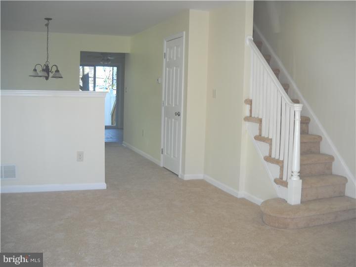 3993 Vernon Road Drexel Hill, PA 19026 - Photo 11 of 17 Living Room