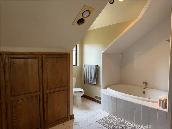 $700,000 | 2405 St Bernard Drive, Pine Mountain Club, CA 93222