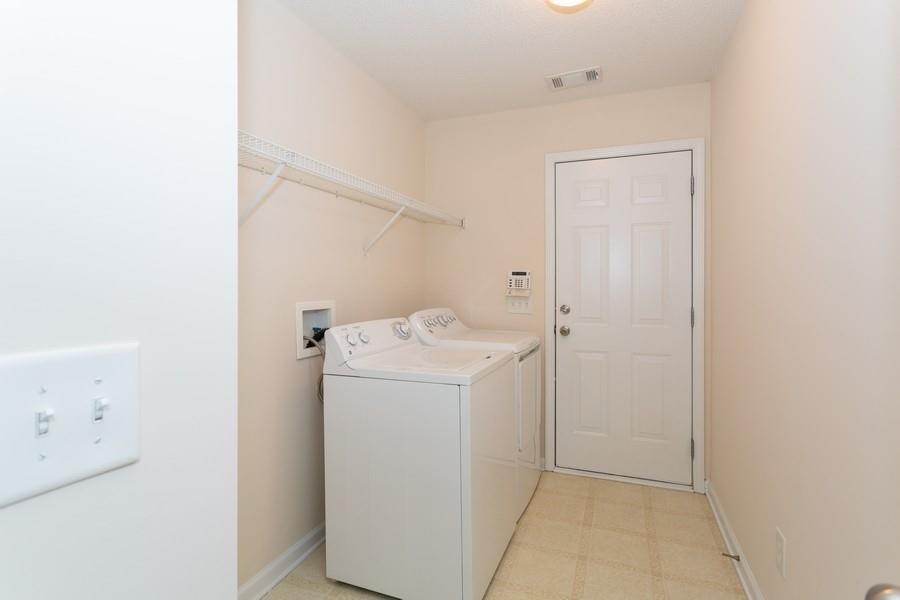 607 McDowell Lane Bethlehem, GA 30620 - Photo 20 of 22 a utility room with dryer and washer