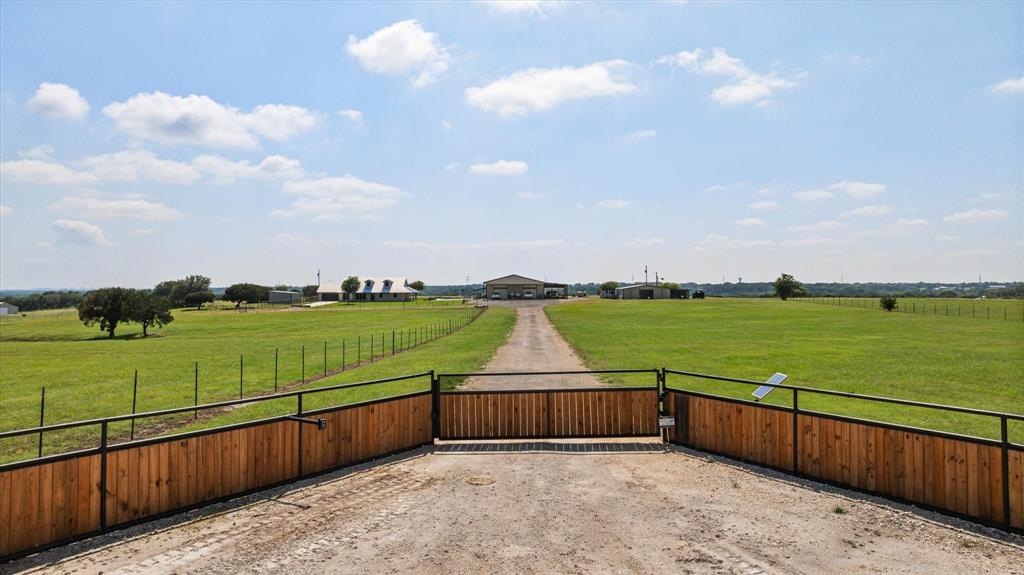 7000 Massey Road Granbury, TX 76049 - Photo 16 of 40