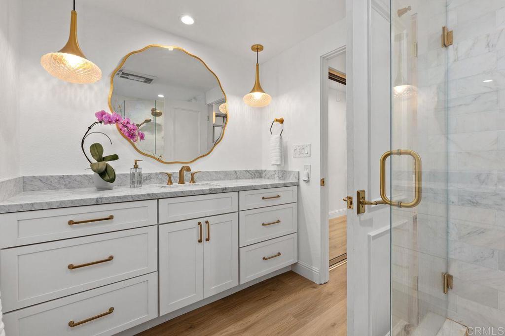 7057 Estrella De Mar Road Carlsbad, CA 92009 - Photo 18 of 40