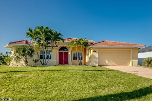$639,000 | 2932 Northwest 18th Terrace, Cape Coral, FL 33993