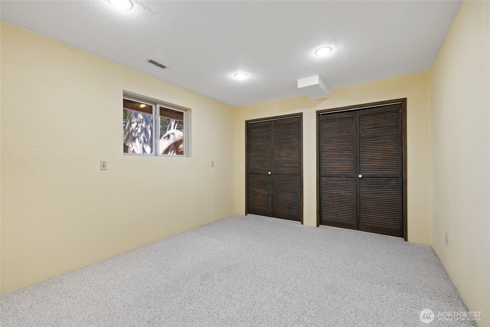 9602 Northeast 203rd Street Bothell, WA 98011 - Photo 19 of 26