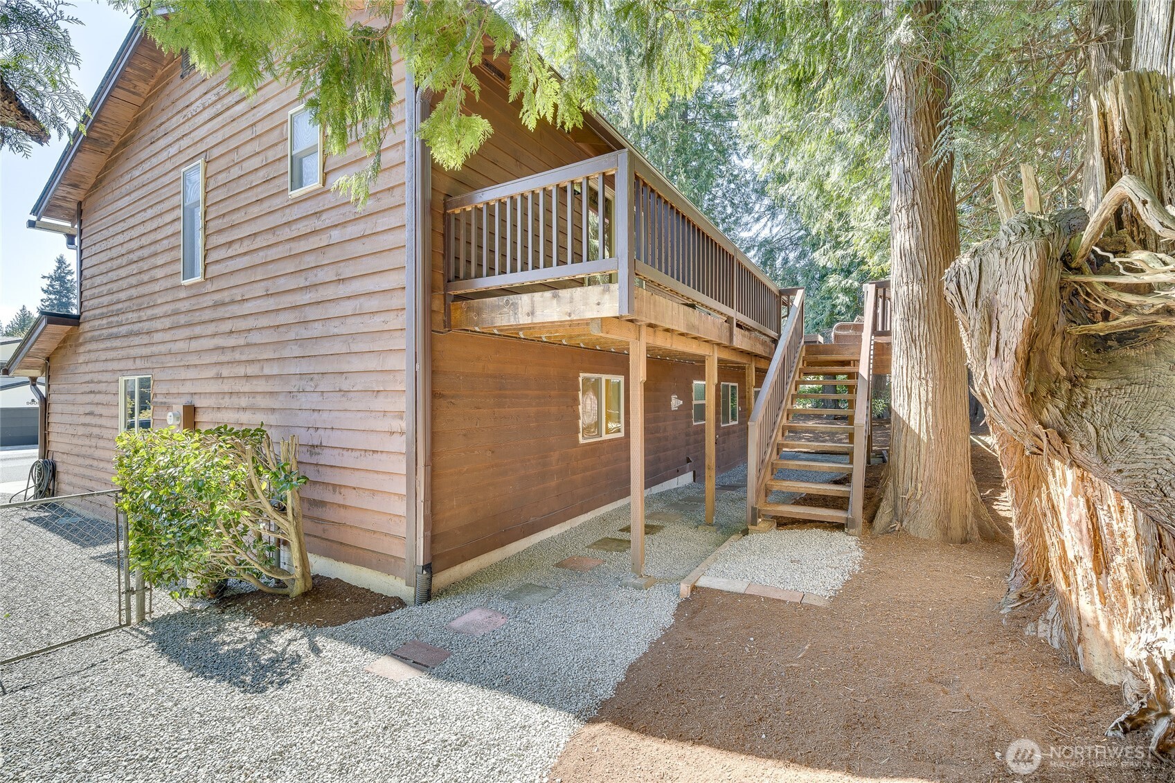 9602 Northeast 203rd Street Bothell, WA 98011 - Photo 23 of 26