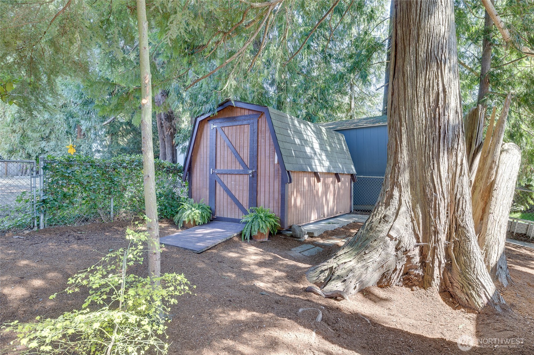 9602 Northeast 203rd Street Bothell, WA 98011 - Photo 25 of 26