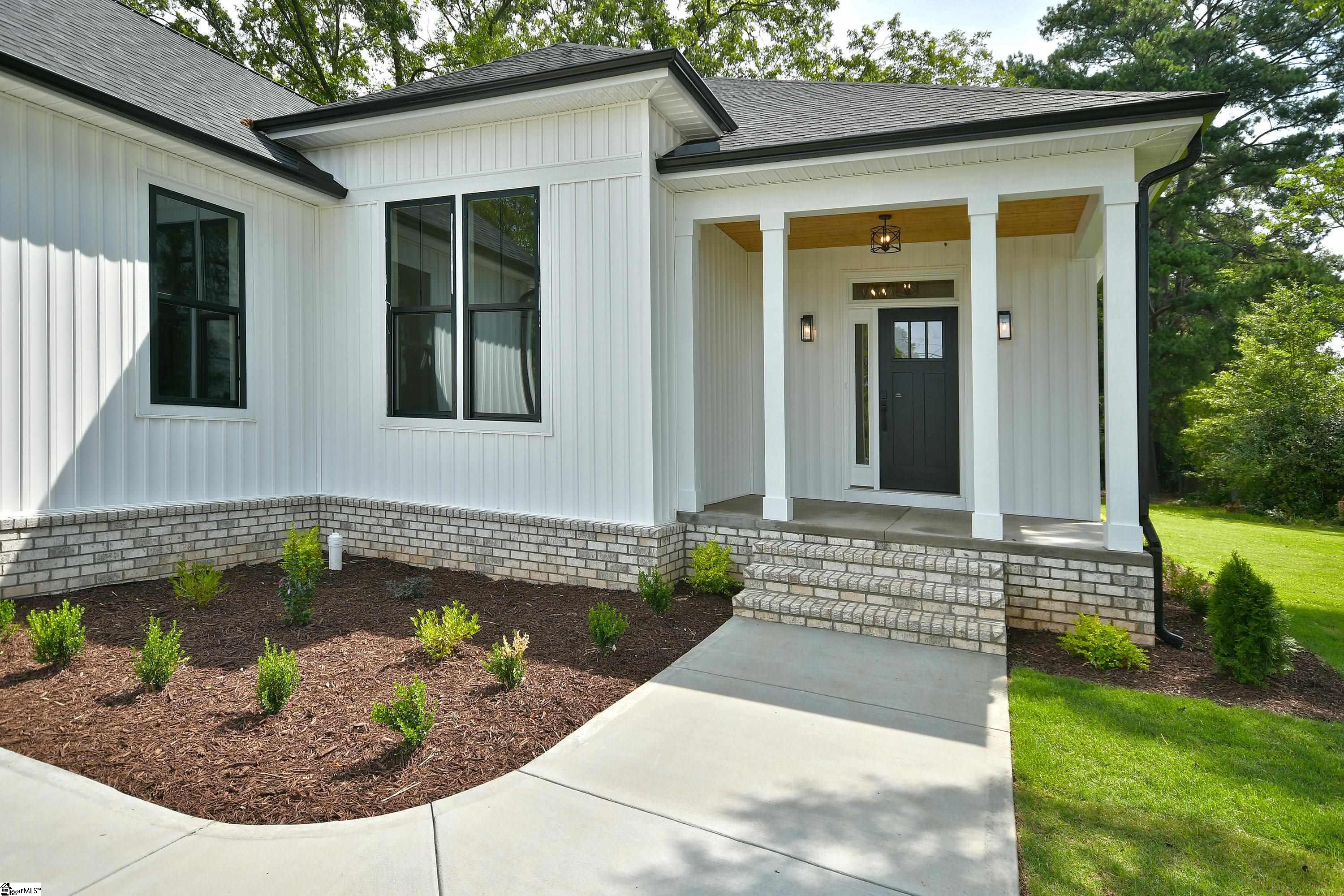206 North Hamilton Street Williamston, SC 29697 - Photo 3 of 40