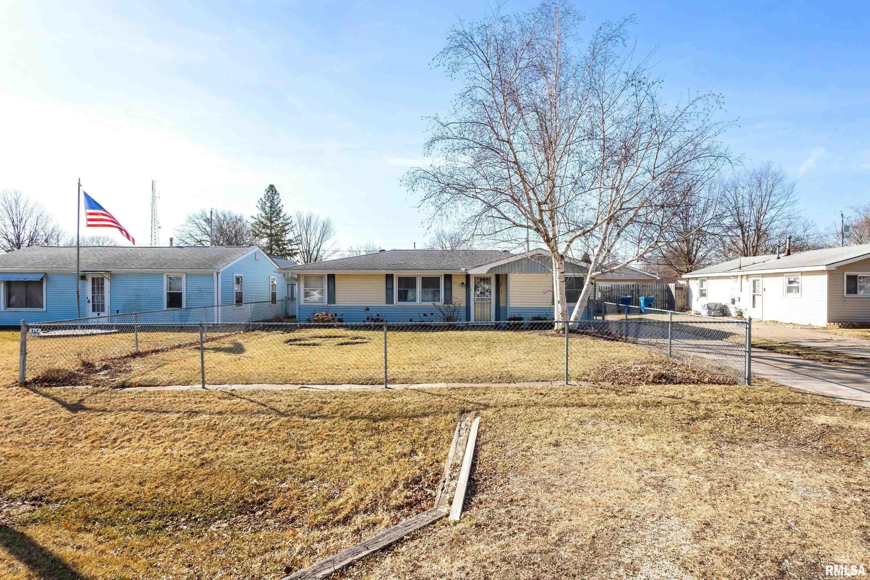 514 14th Avenue Silvis, IL 61282 - Photo 2 of 22