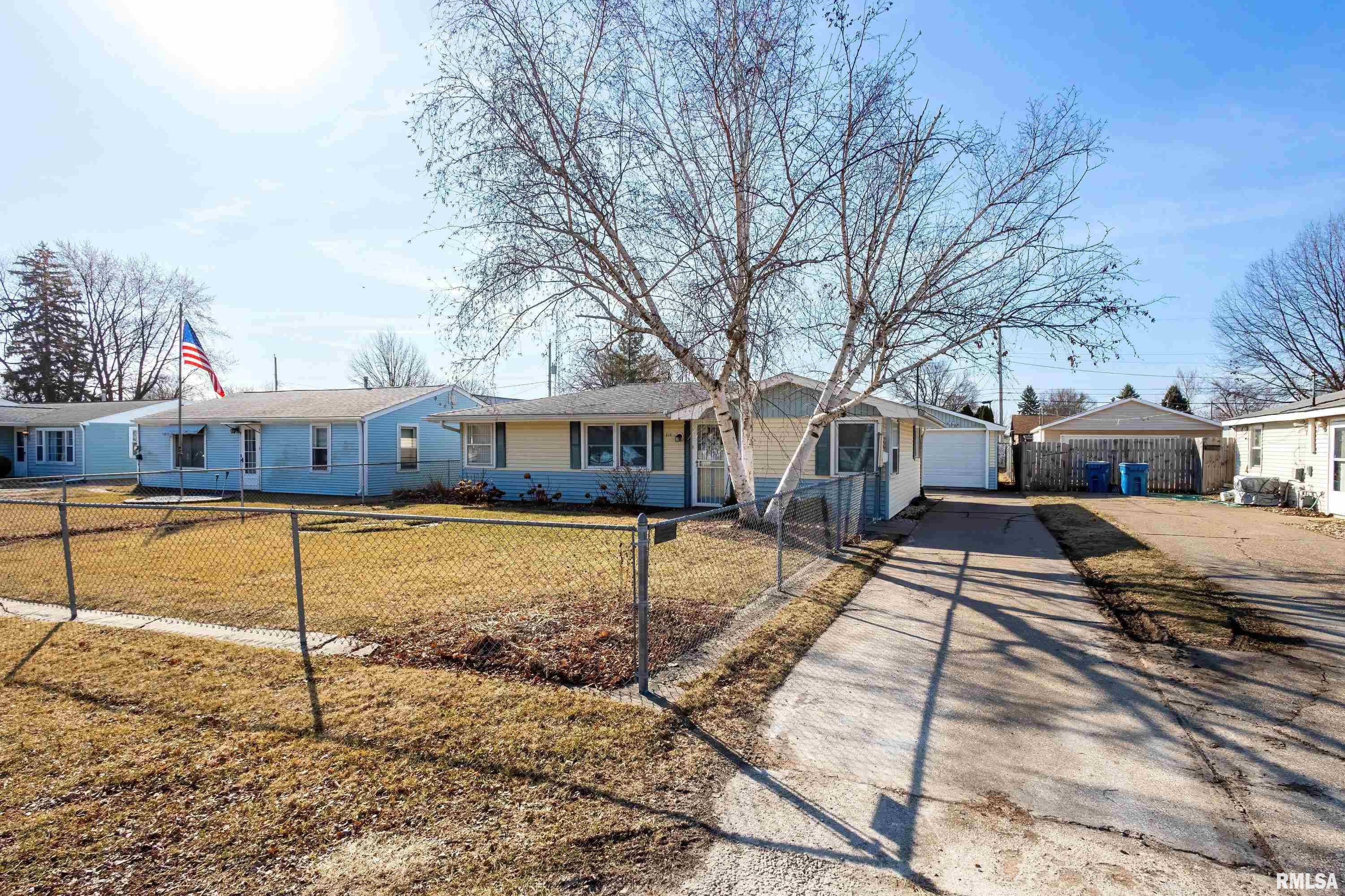 514 14th Avenue Silvis, IL 61282 - Photo 3 of 22