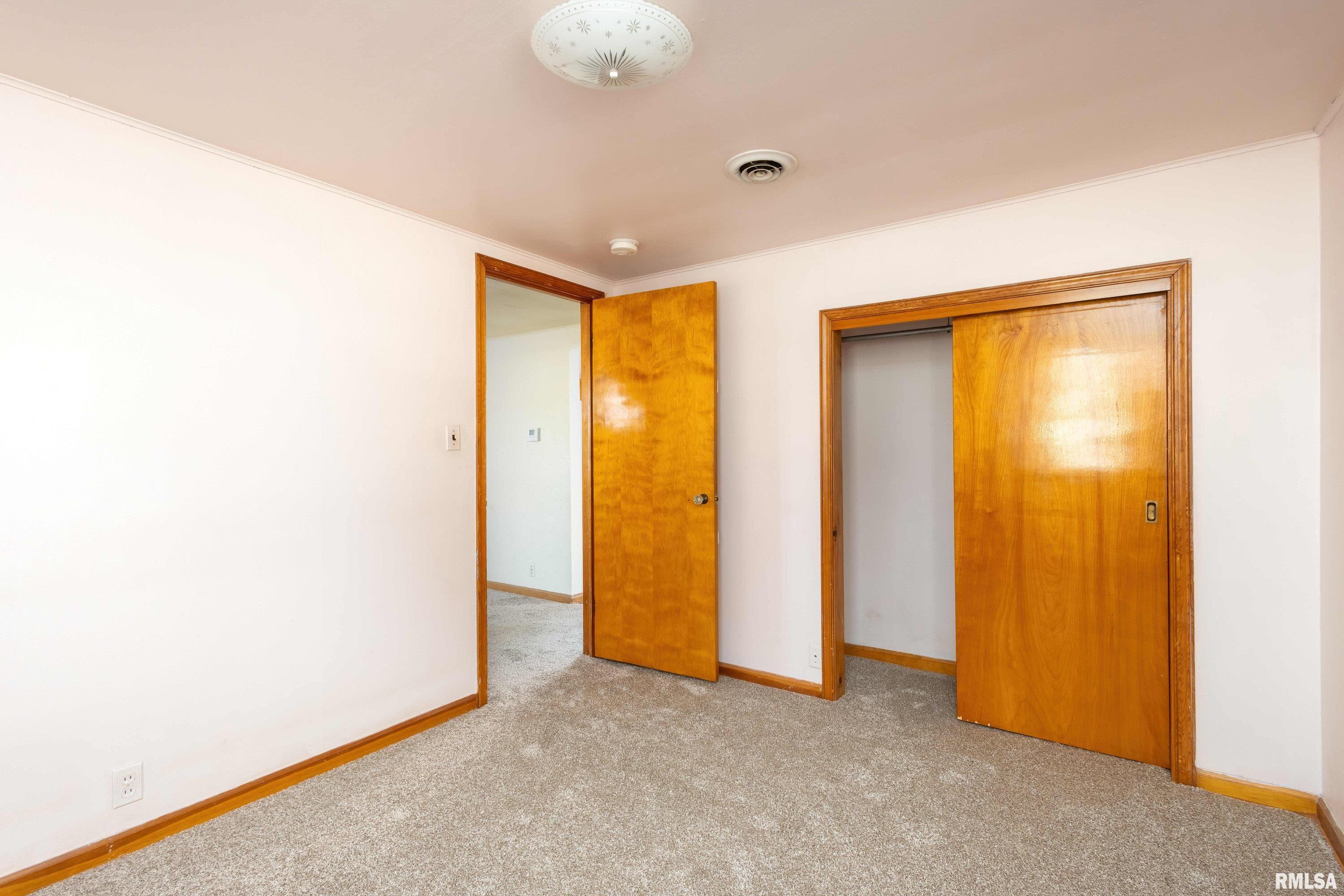 514 14th Avenue Silvis, IL 61282 - Photo 9 of 22