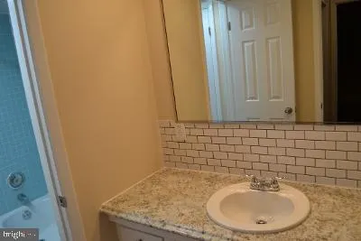 $1,745 | 5353 Columbia Pike, Unit 509, Arlington, VA 22204
