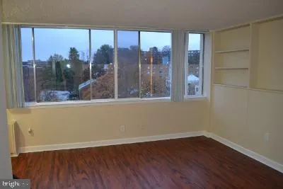 $1,745 | 5353 Columbia Pike, Unit 509, Arlington, VA 22204