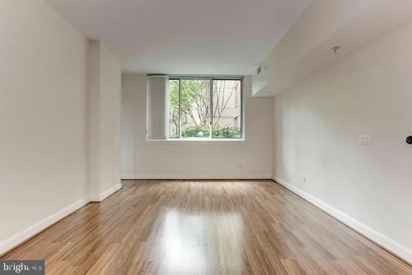 $3,100 | 1020 North Highland Street, Unit 212, Arlington, VA 22201