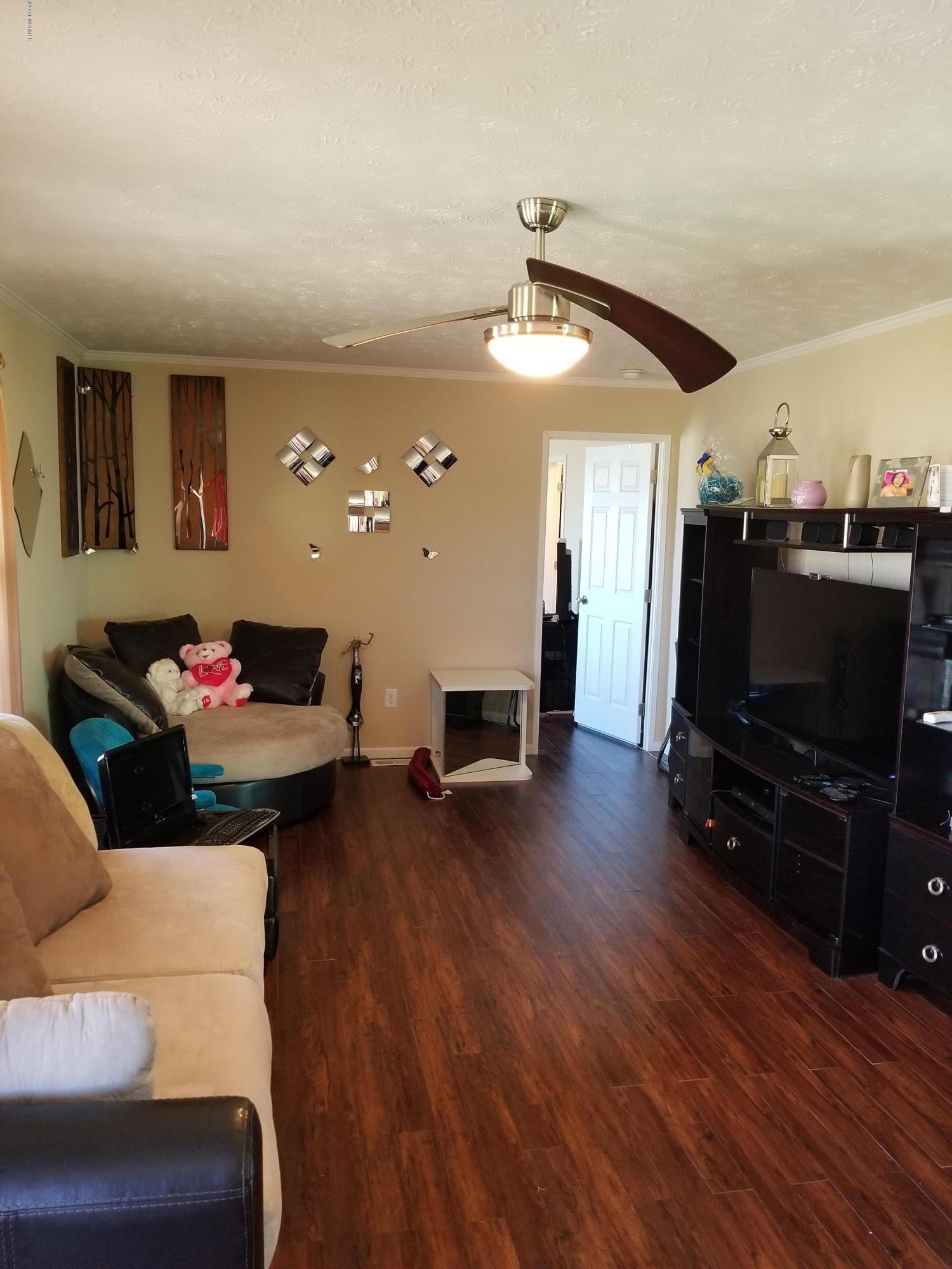 563 Taylor Road Chocowinity, NC 27817 - Photo 12 of 25 012