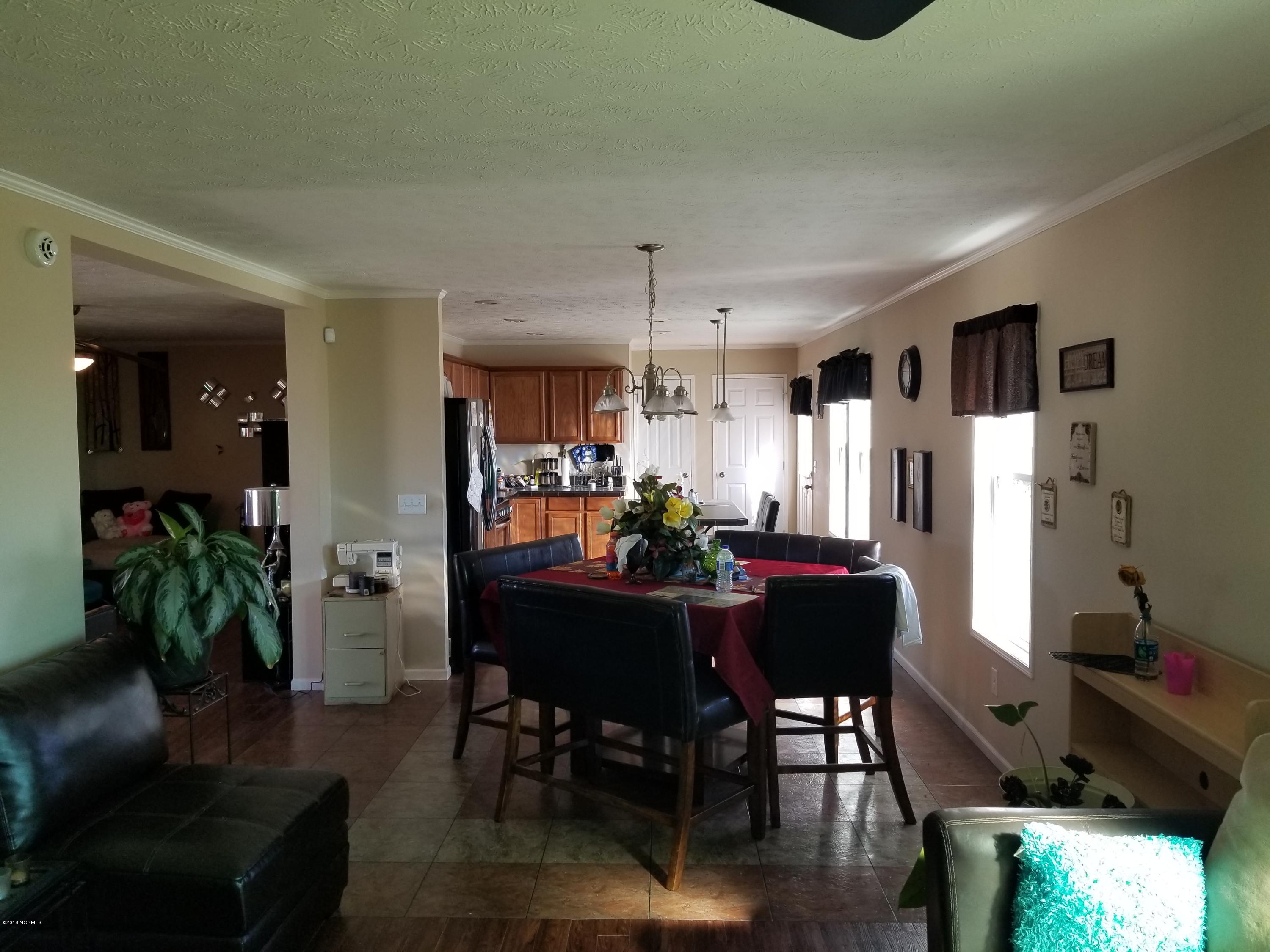 563 Taylor Road Chocowinity, NC 27817 - Photo 20 of 25 020