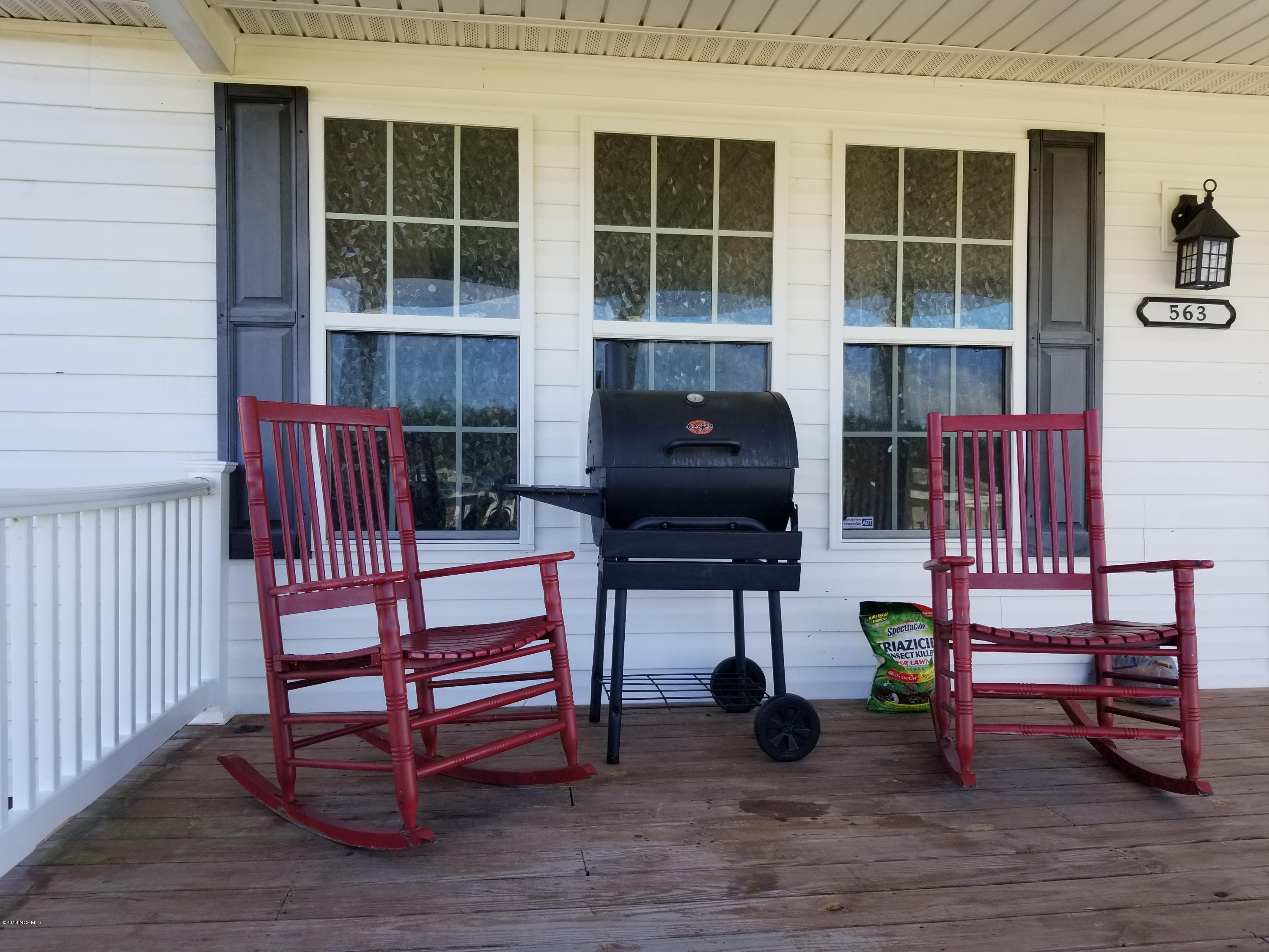 563 Taylor Road Chocowinity, NC 27817 - Photo 8 of 25 008
