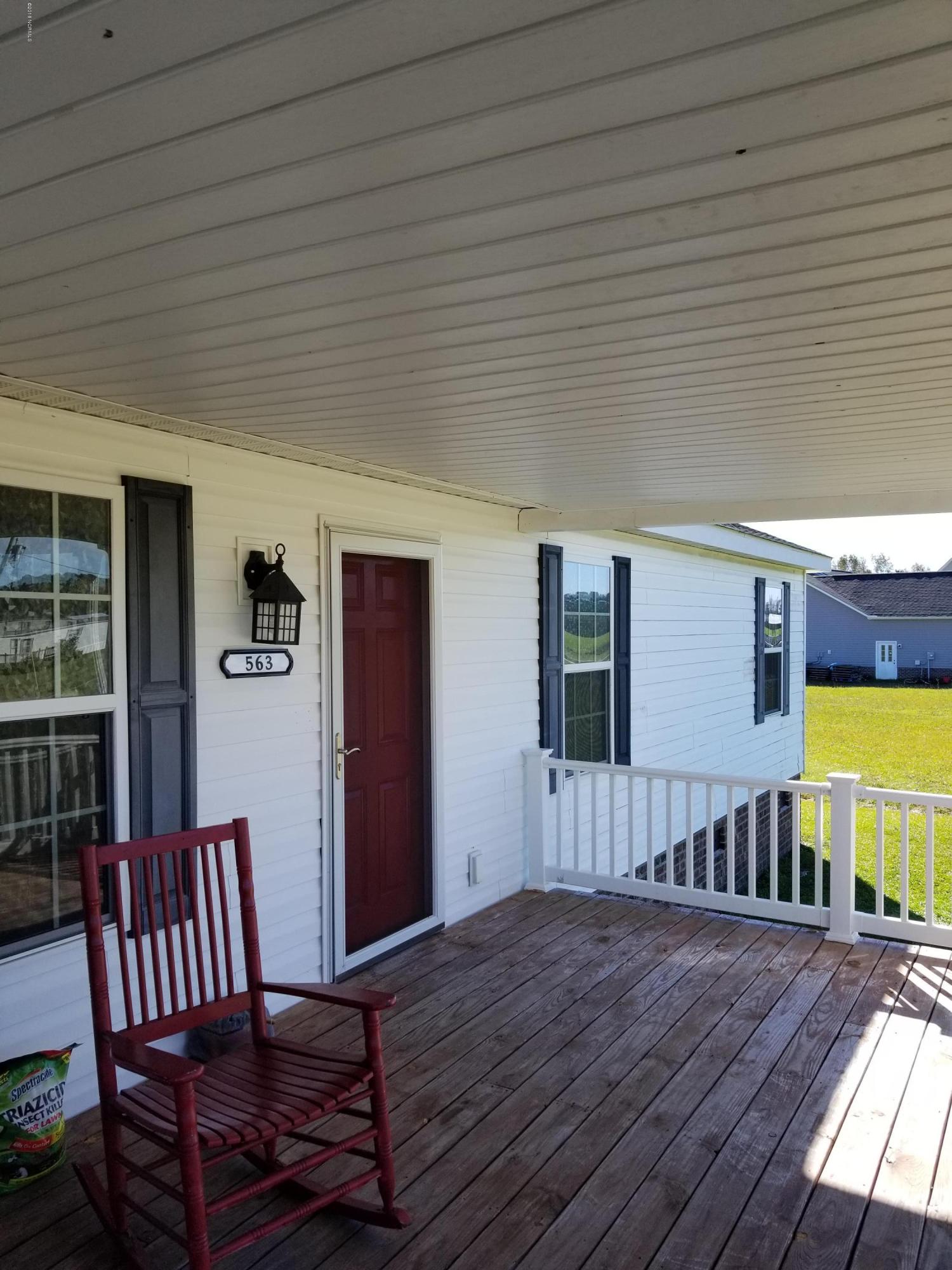 563 Taylor Road Chocowinity, NC 27817 - Photo 9 of 25 009