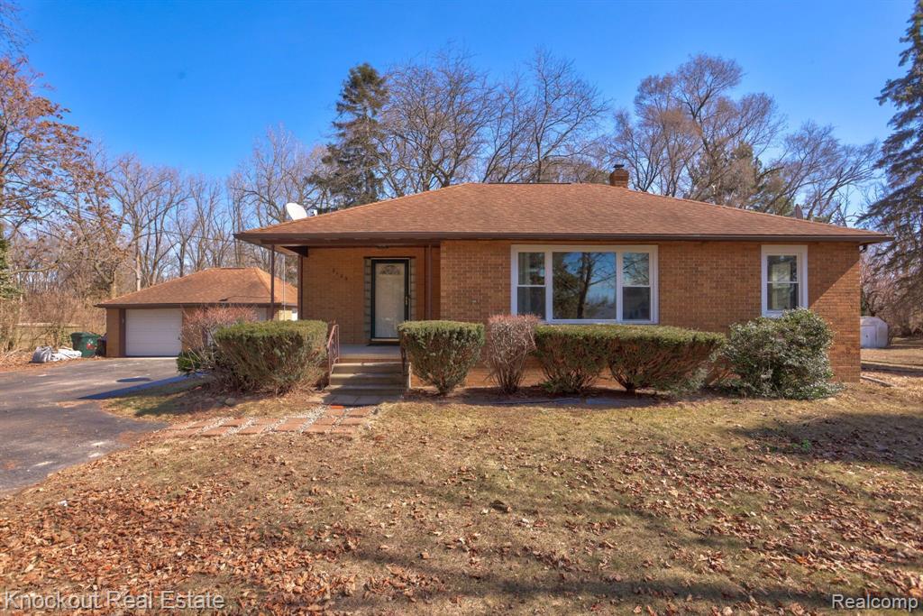 2123 South Reese Road Reese, MI 48757 - Photo 5 of 42