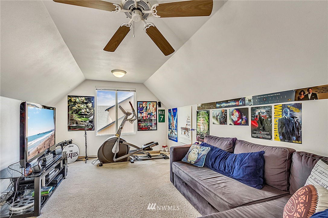 6726 Parker Road East Sumner, WA 98390 - Photo 17 of 25 Gallery Image 17