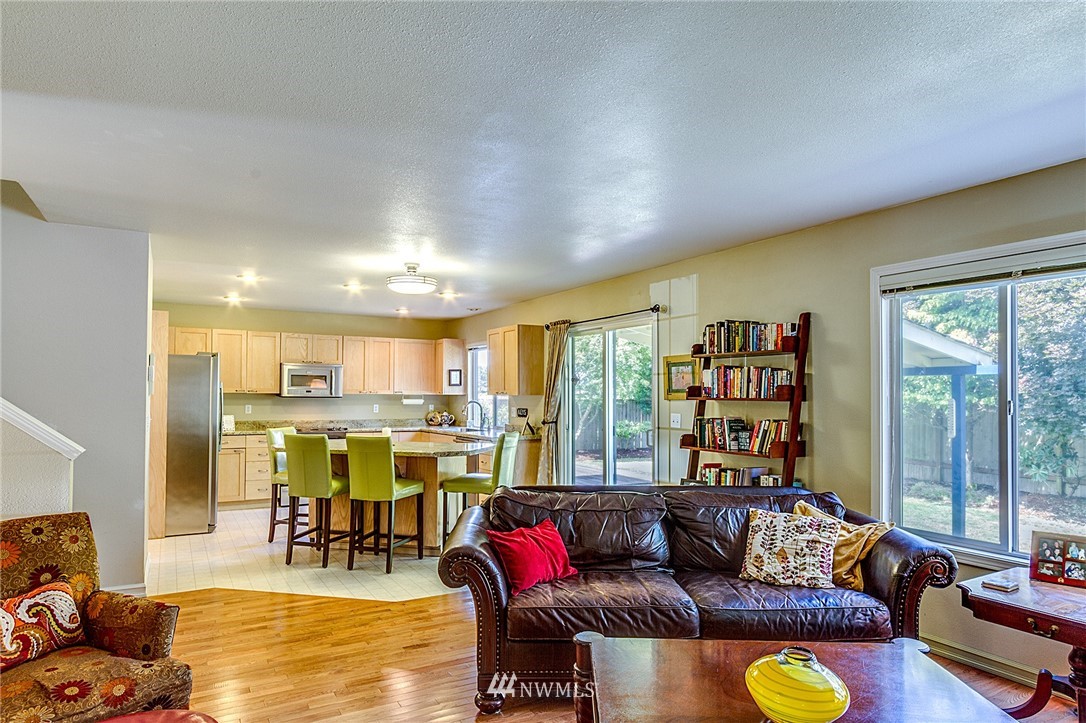 6726 Parker Road East Sumner, WA 98390 - Photo 10 of 25 Gallery Image 10