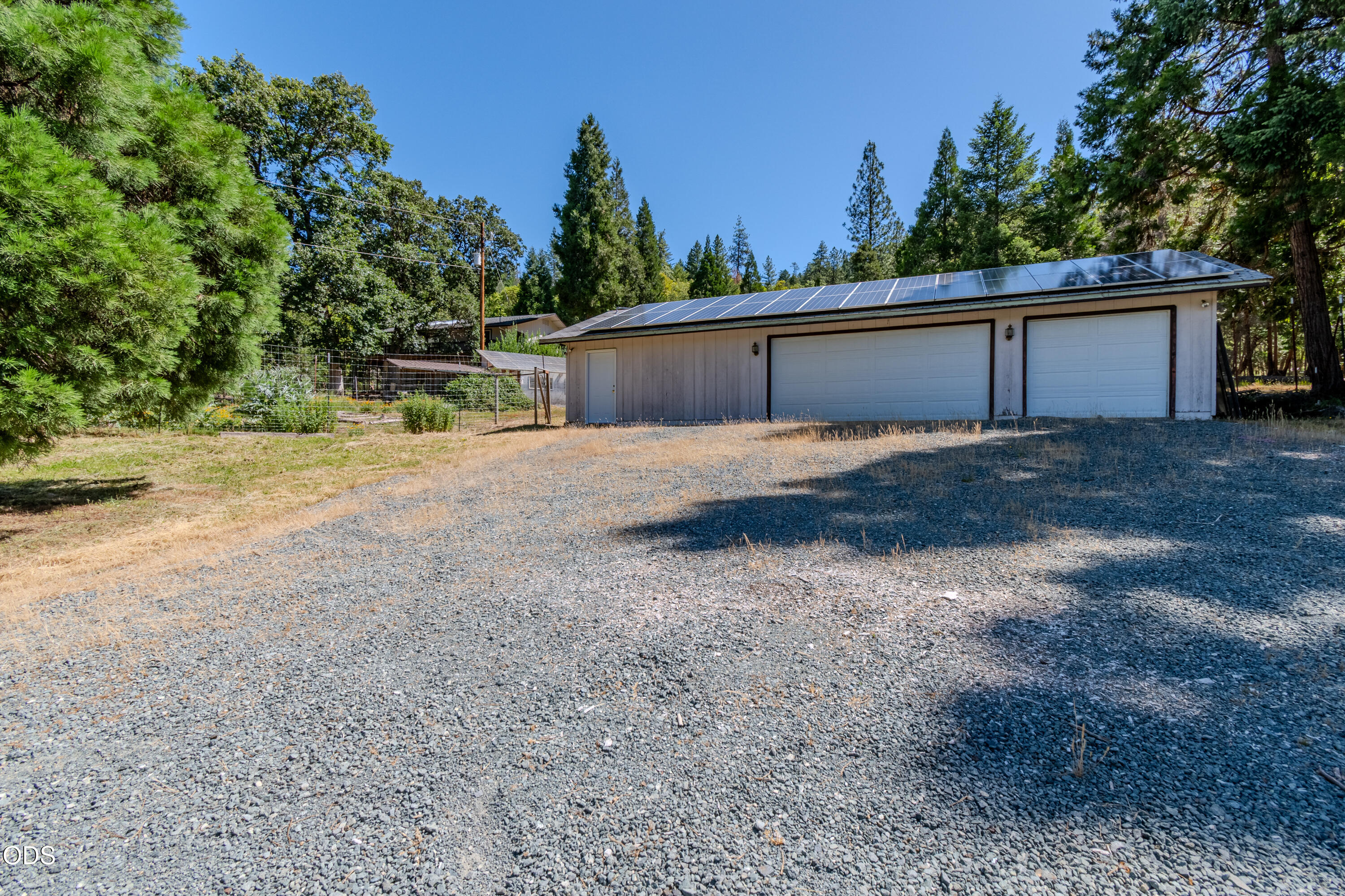 6900 Pleasant Creek Road Rogue River, OR 97537 - Photo 26 of 39