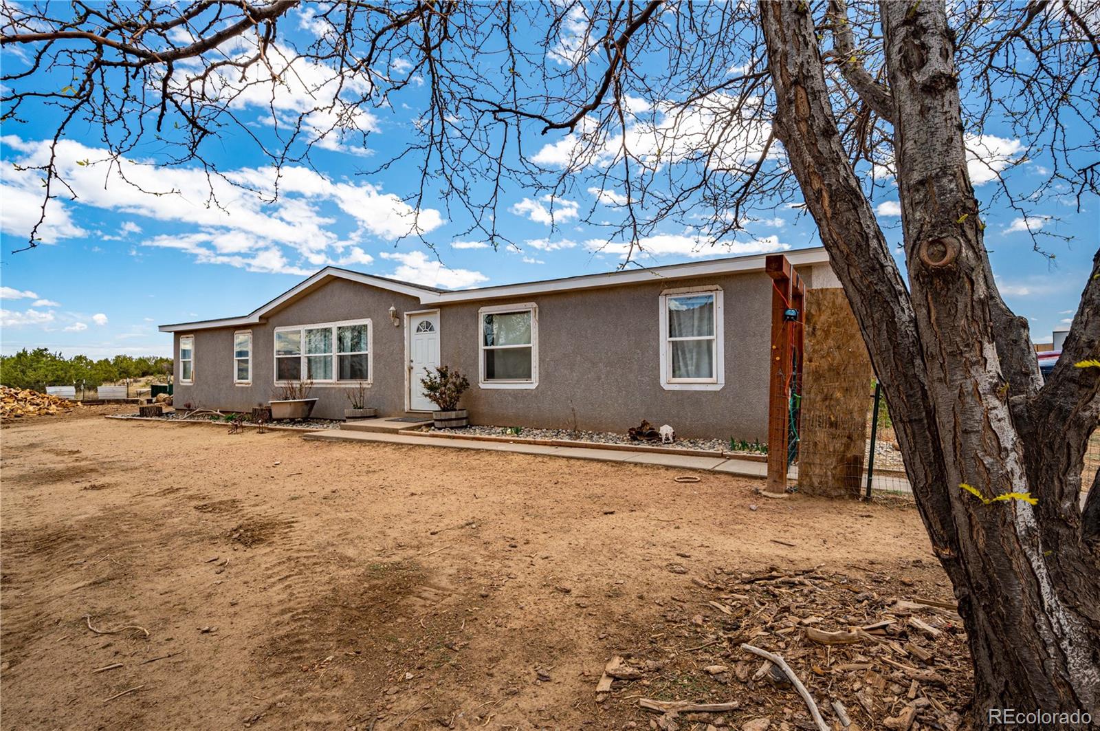 1 Ridgeway Court Florence, CO 81226 - Photo 2 of 30 Gallery Image 2