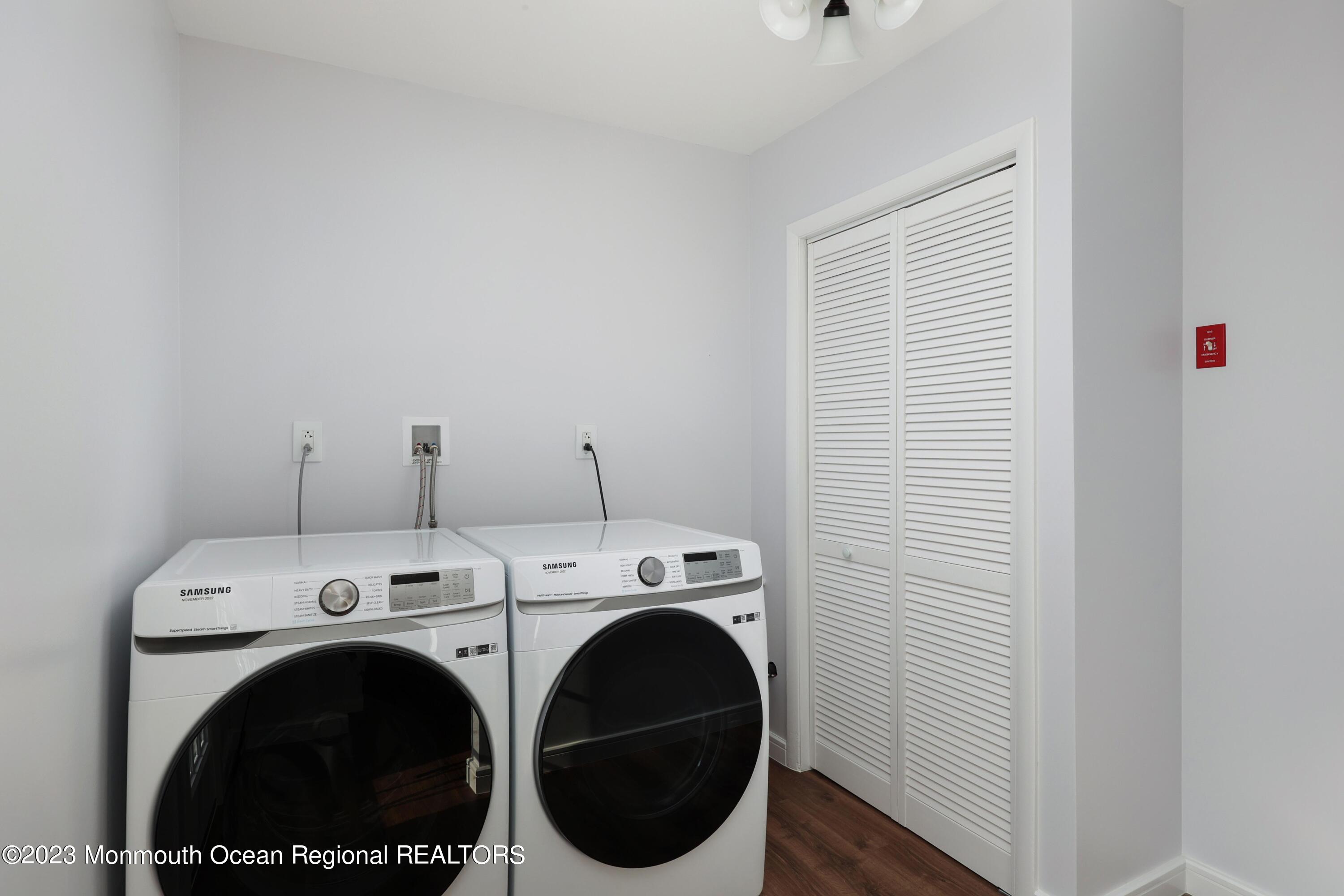 25 Middlesex Road Matawan, NJ 07747 - Photo 12 of 37 laundry
