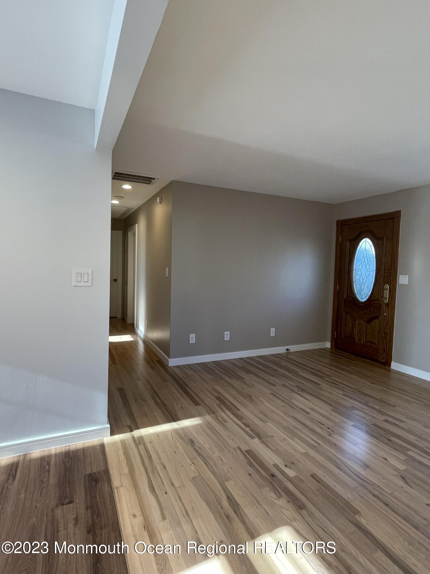25 Middlesex Road Matawan, NJ 07747 - Photo 14 of 37 kitchen overlooking family rm