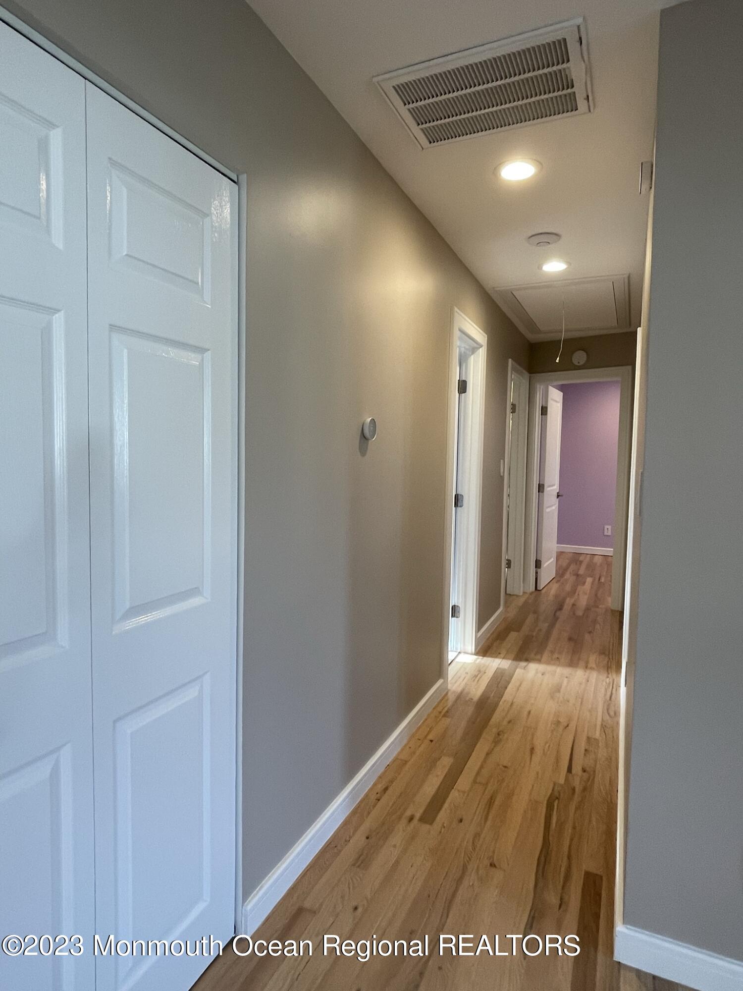 25 Middlesex Road Matawan, NJ 07747 - Photo 15 of 37 hallway leading to bedrooms