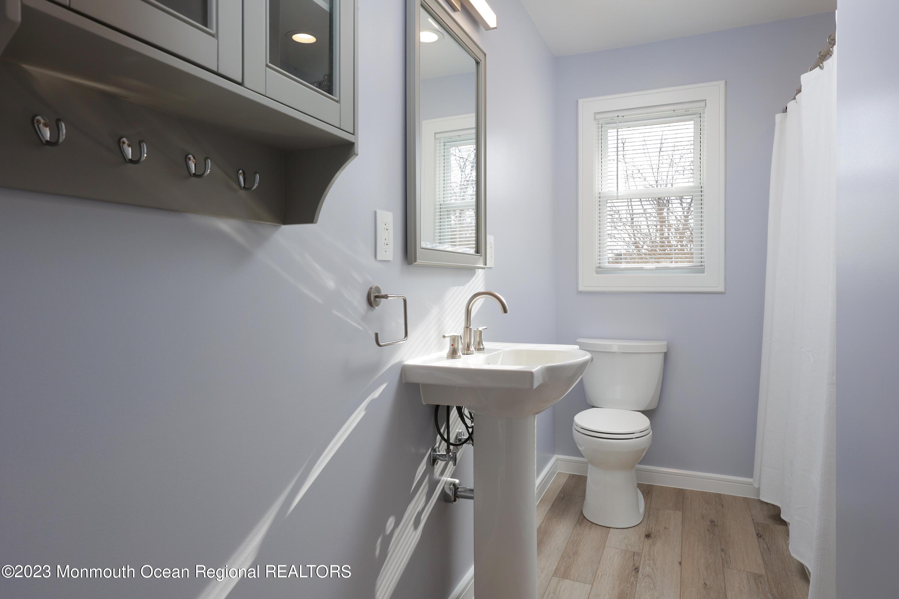 25 Middlesex Road Matawan, NJ 07747 - Photo 16 of 37 full bath