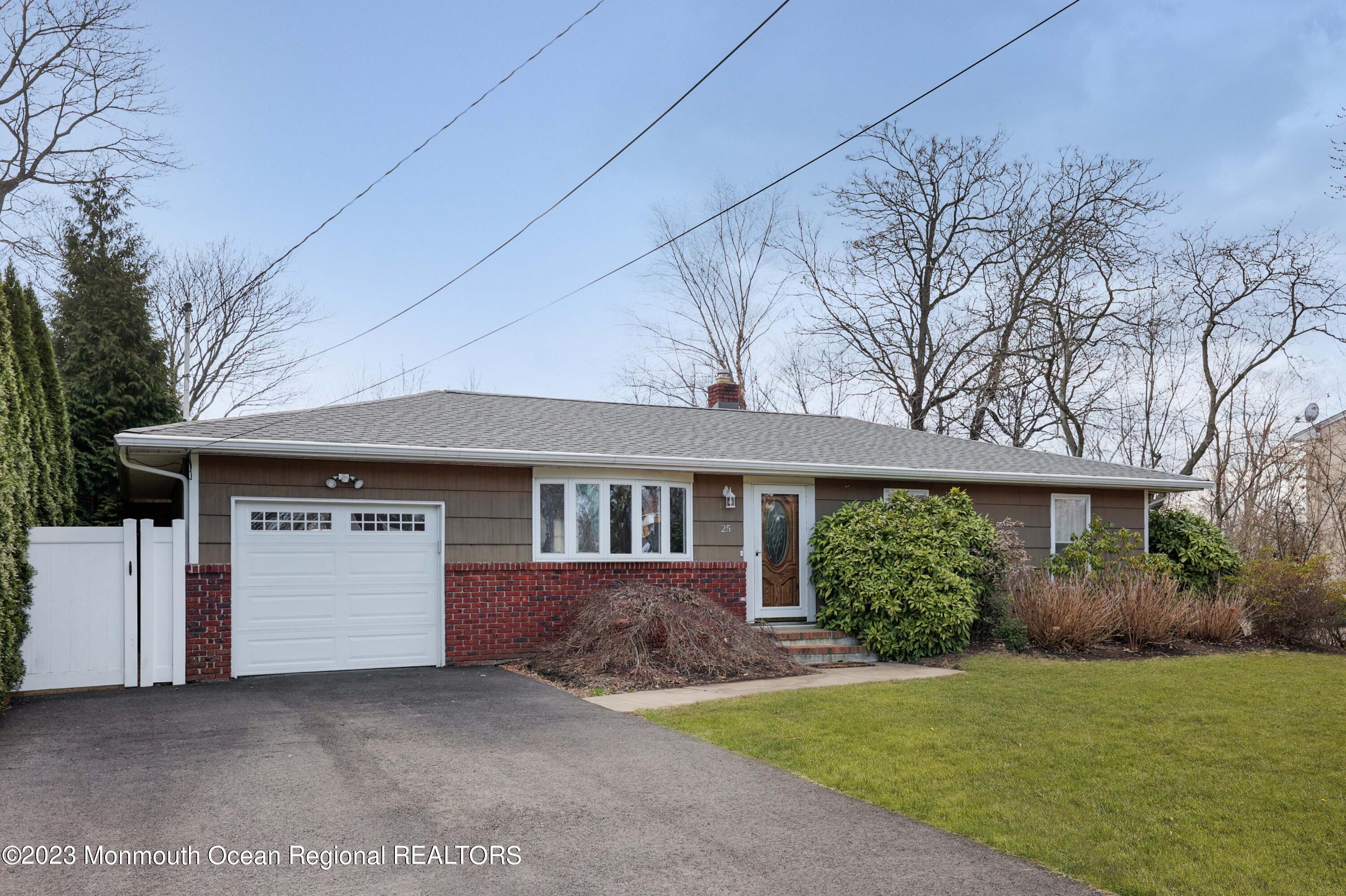 25 Middlesex Road Matawan, NJ 07747 - Photo 3 of 37 New Front view 1
