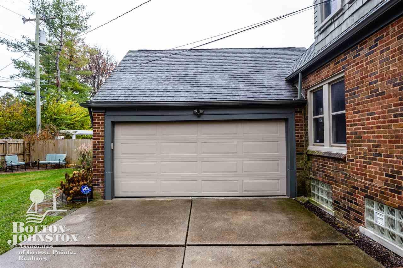 590 Barrington Road Grosse Pointe Park, MI 48230 - Photo 59 of 63