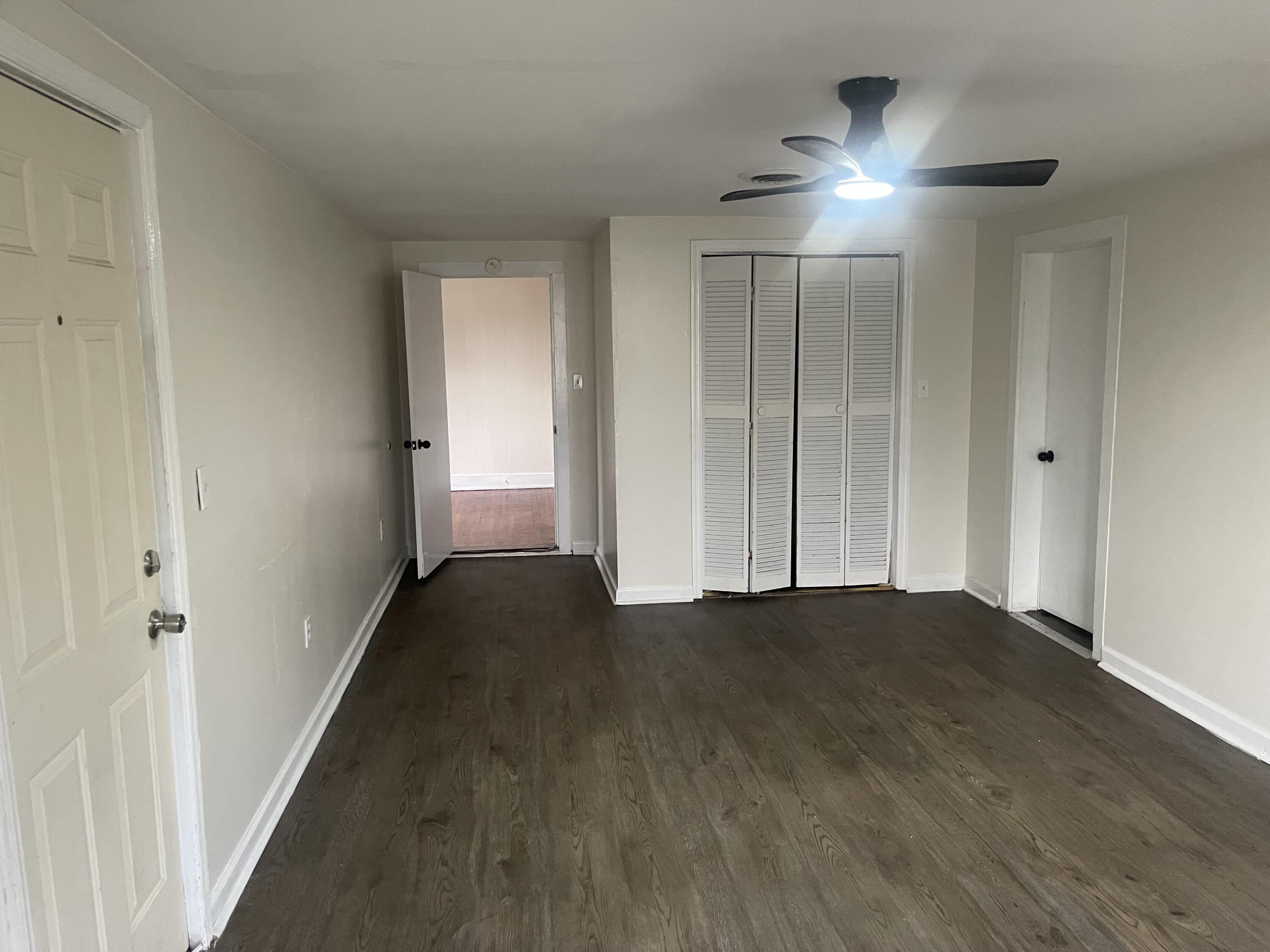 426 Salem Road Thomson, GA 30824 - Photo 9 of 22 vinyl floor, laundry room conveniently located in family rom