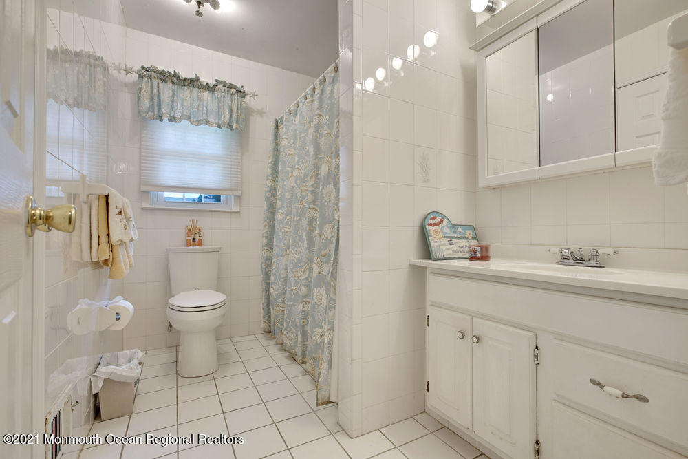 1310 Evans Road Wall, NJ 07719 - Photo 27 of 59 034_dsc04607-dsc04611