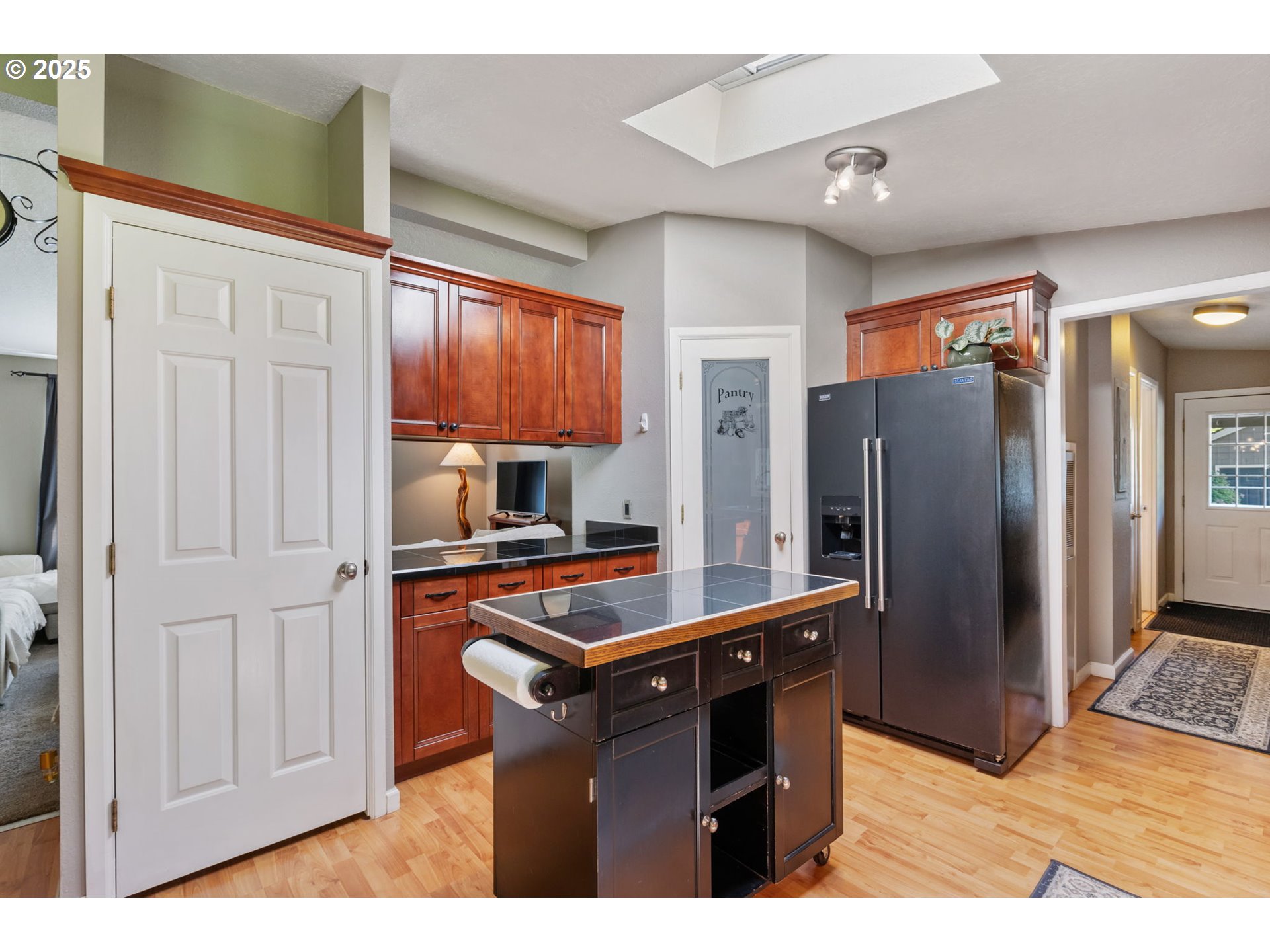 31255 South Kauffman Road Canby, OR 97013 - Photo 15 of 48 a kitchen with stainless steel appliances granite countertop a refrigerator and a stove
