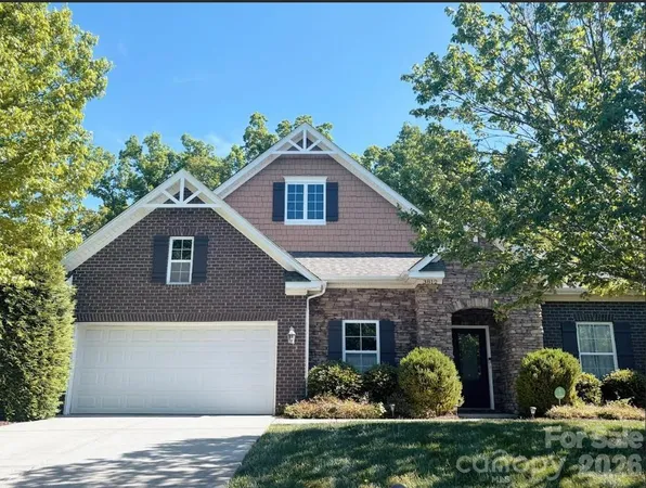 $550,000 | 3812 Martele Drive, Mint Hill, NC 28227