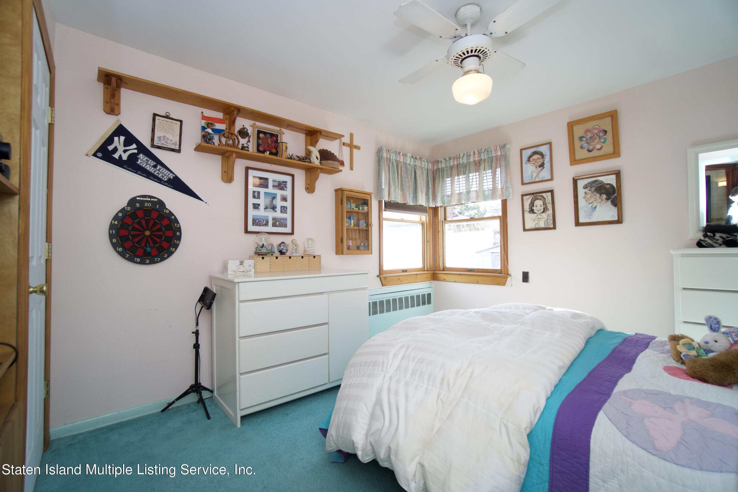 382 Beach Road Staten Island, NY 10312 - Photo 23 of 38 28863287-34E1-489E-ADF8-AD8ECD725F25
