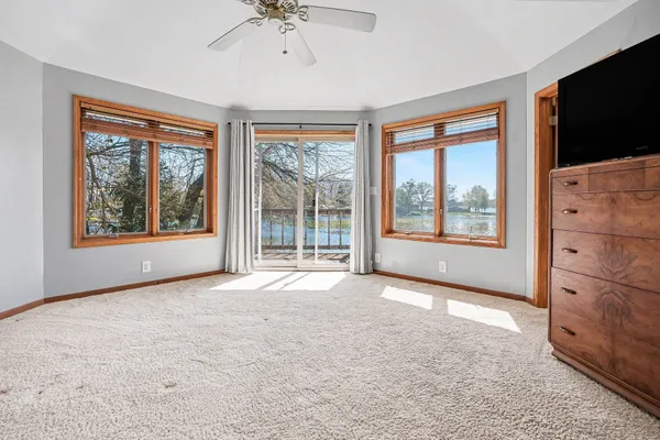 $875,000 | 161 Holton Road, La Porte, IN 46350