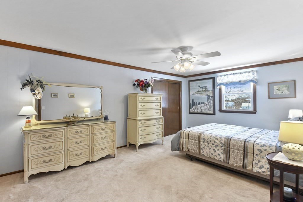 17 Gates Road Shrewsbury, MA 01545 - Photo 23 of 42 Gallery Image 23
