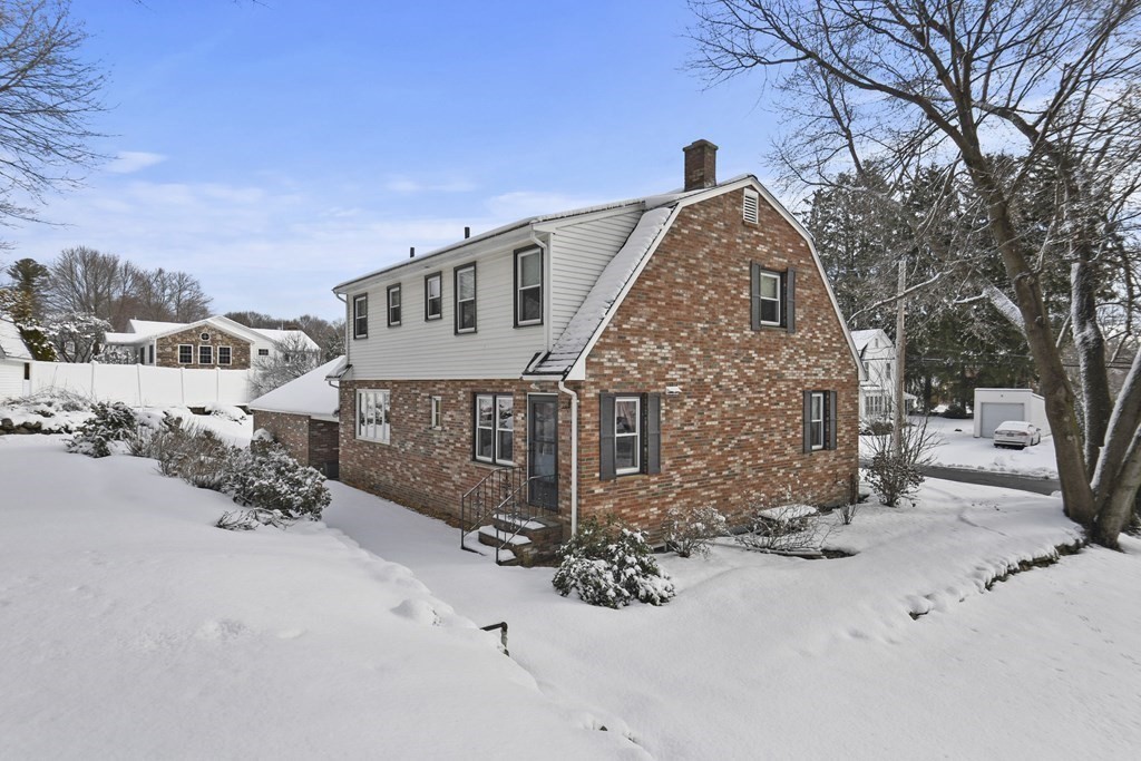 17 Gates Road Shrewsbury, MA 01545 - Photo 34 of 42 Gallery Image 34