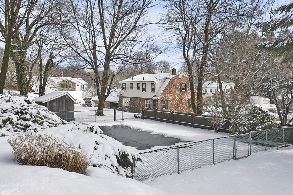 17 Gates Road Shrewsbury, MA 01545 - Photo 35 of 42 Gallery Image 35