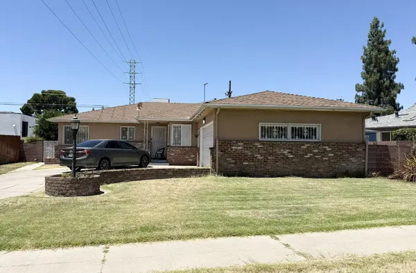 $340,000 | 3139 North 7th Street, Fresno, CA 93703