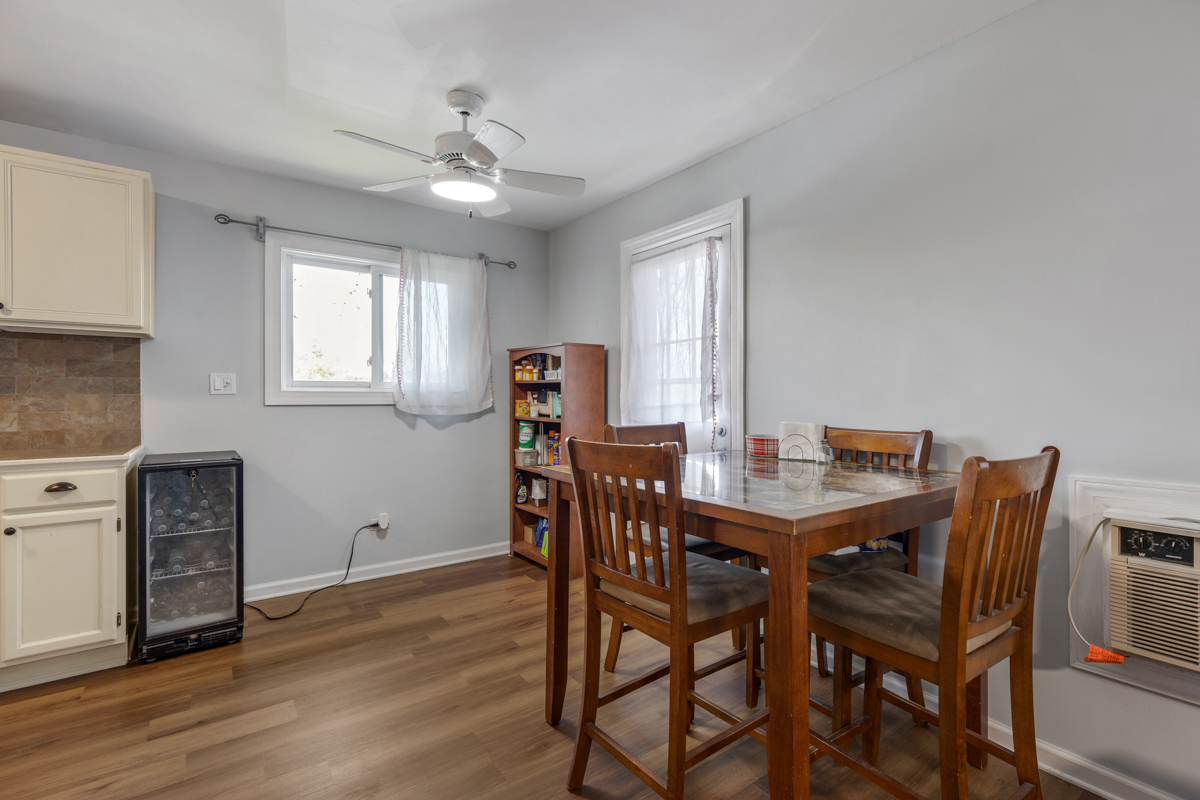 2304 West Algonquin Road, Unit 3 Rolling Meadows, IL 60008 - Photo 5 of 13 Gallery Image 5