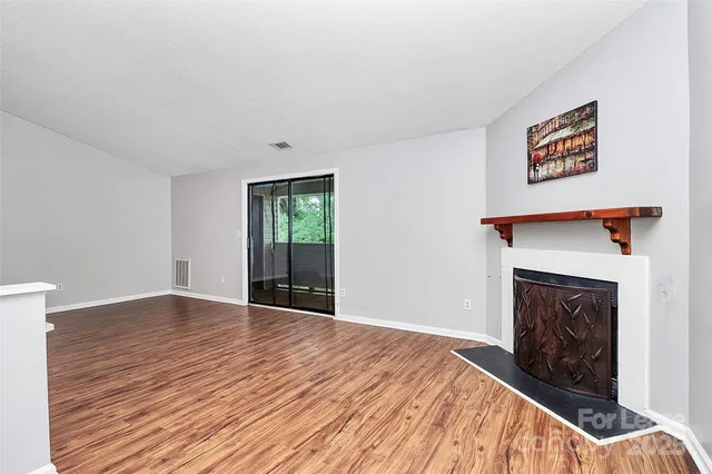 $1,250 | 7530 Pebblestone Drive, Unit K, Charlotte, NC 28212