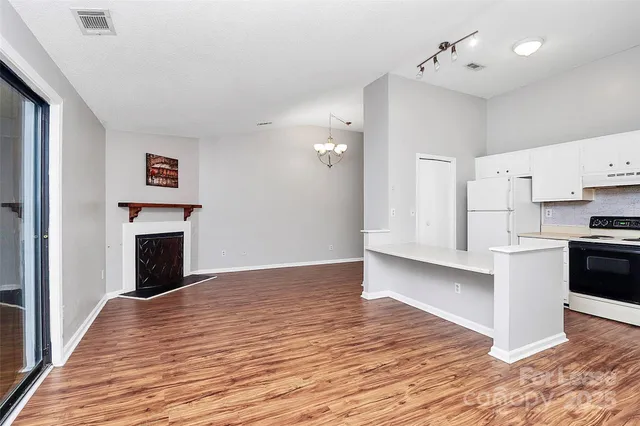 $1,250 | 7530 Pebblestone Drive, Unit K, Charlotte, NC 28212