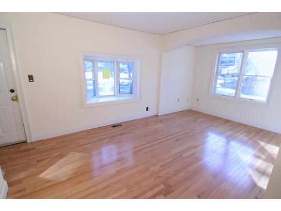 82 Chestnut Hill Road Rochester, NH 03867 - Photo 5 of 9
