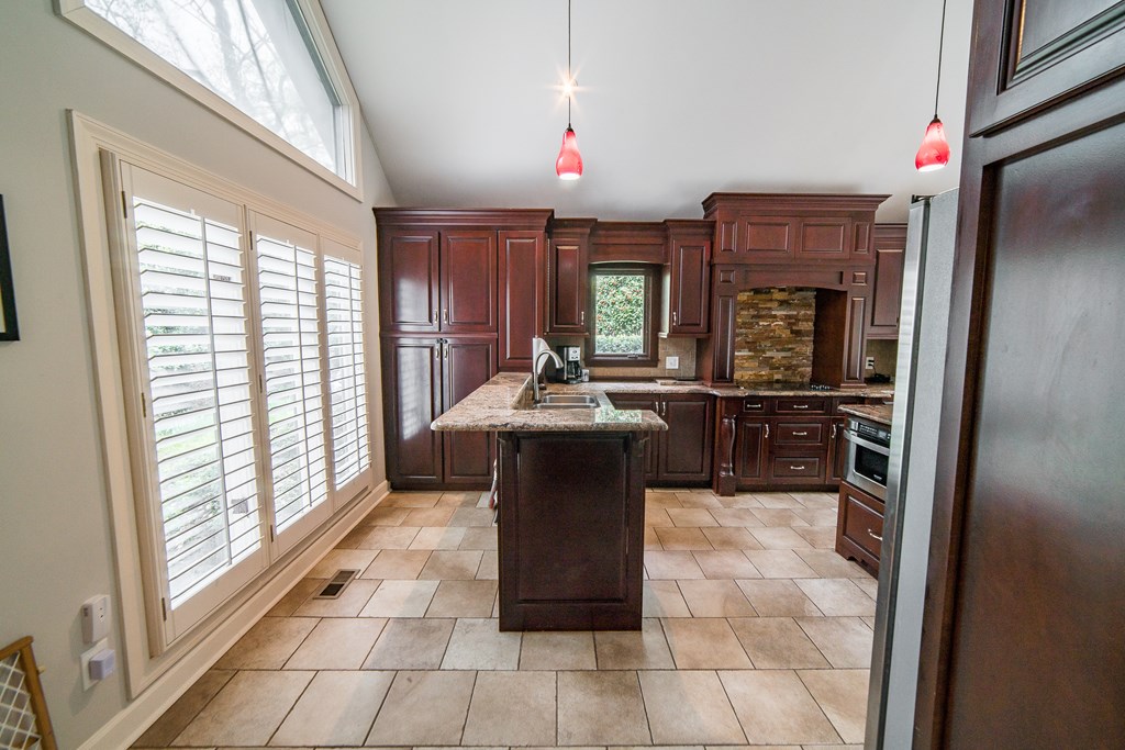 5908 Roaring Branch Road Columbus, GA 31904 - Photo 9 of 45 Custom Kitchen