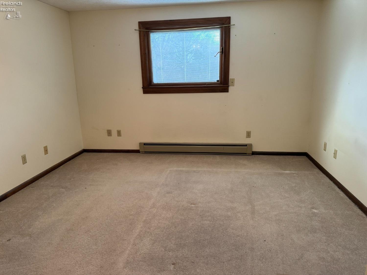 8404 Barnes Road Vermilion, OH 44089 - Photo 16 of 28 Gallery Image 16