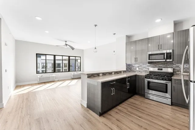 $2,800 | 1 Flagship Street, Unit 516, Bayonne, NJ 07002